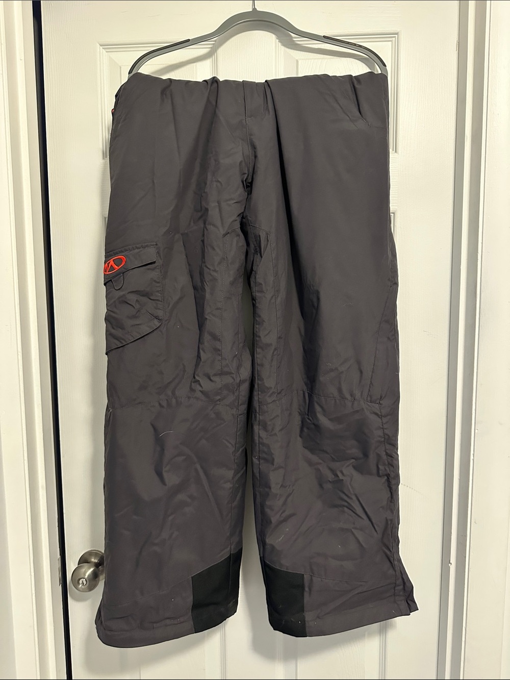 Men's Marker Grey Insulated Snow Pants with Cargo Pocket